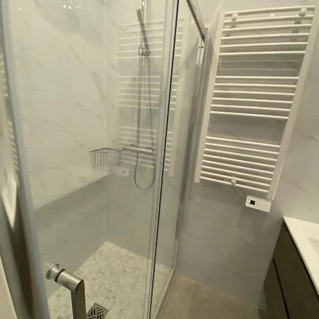 Alex's House Parigi